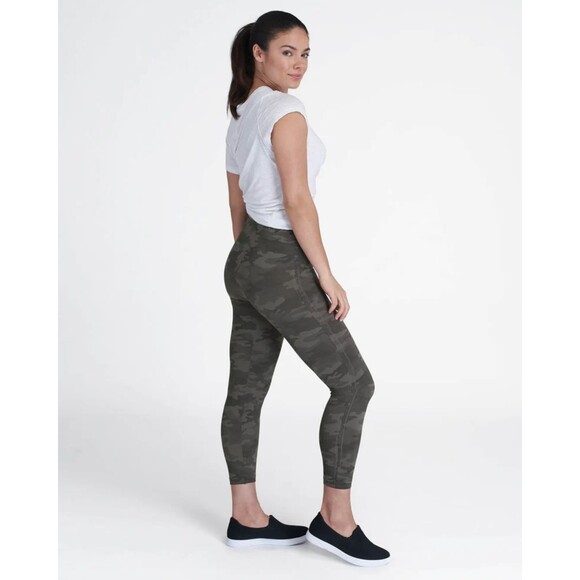 NWOT Spanx Seamless Cropped Leggings size S - Picture 2 of 10